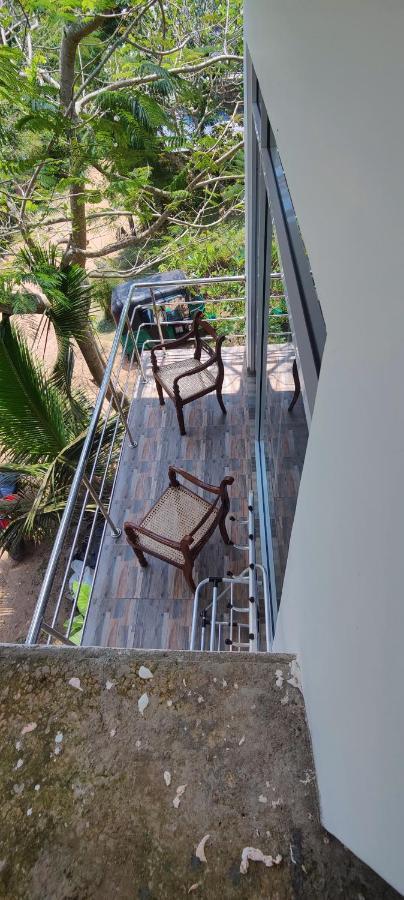 Jungle Beach Restaurant And Hotel-Jbr กอลล์ ภายนอก รูปภาพ